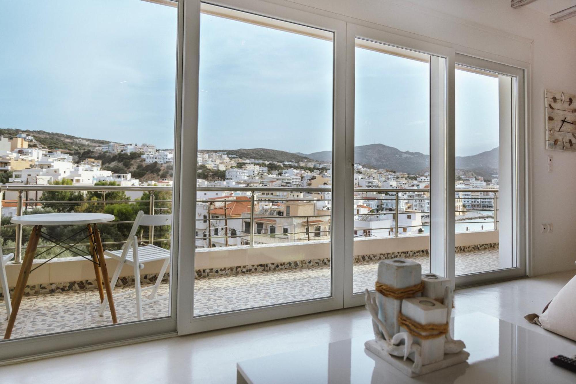 Limani Lux Apartments Karpathos Town  Room photo
