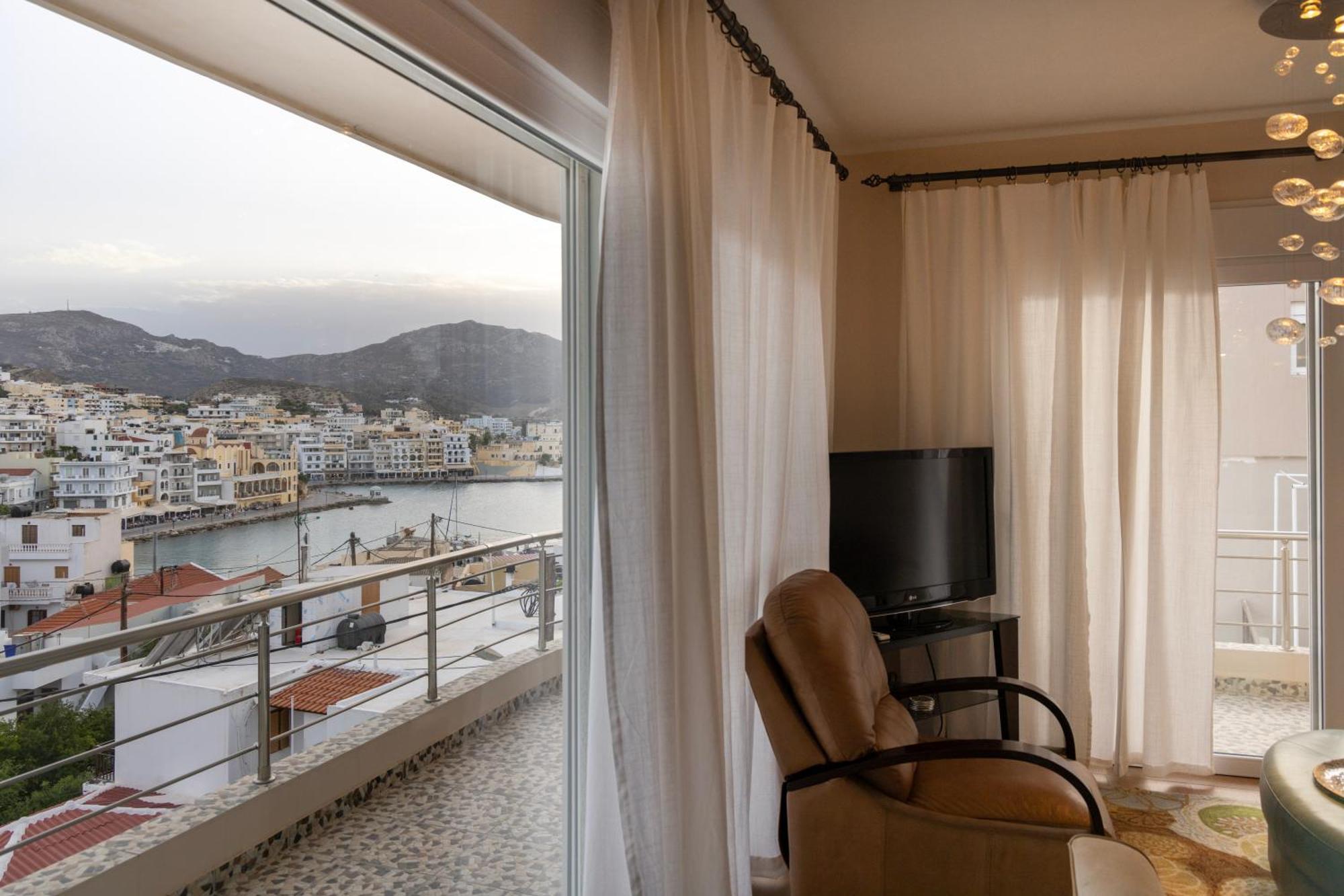 Limani Lux Apartments Karpathos Town  Room photo